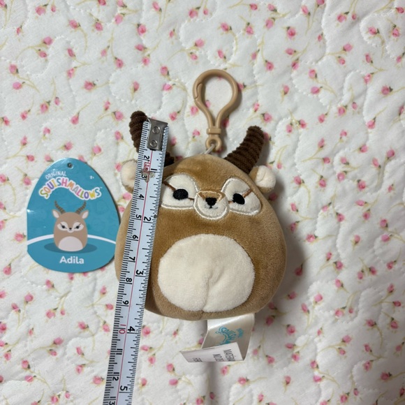Adila Squishmallow Clip 3.5" BNWT - Picture 3 of 3